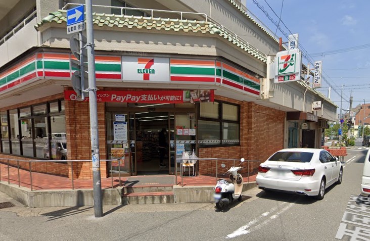 アミュレット三宮 コンビニ