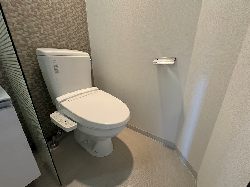 S-RESIDENCE神戸磯上通 トイレ