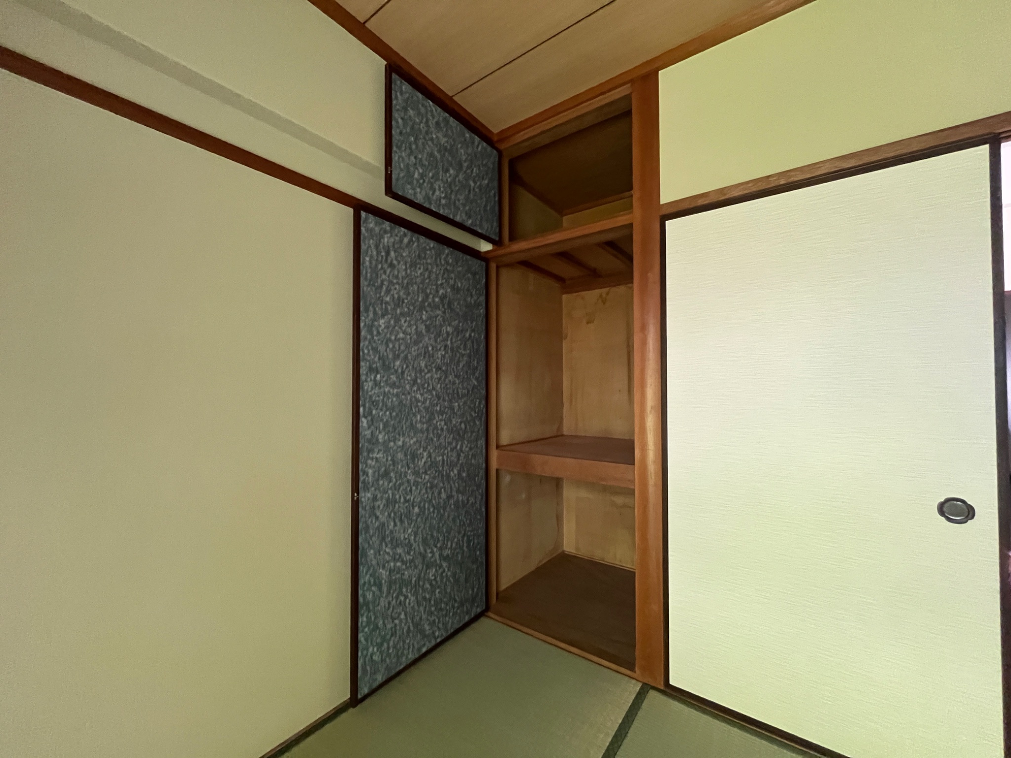 東峰レジデンス 収納