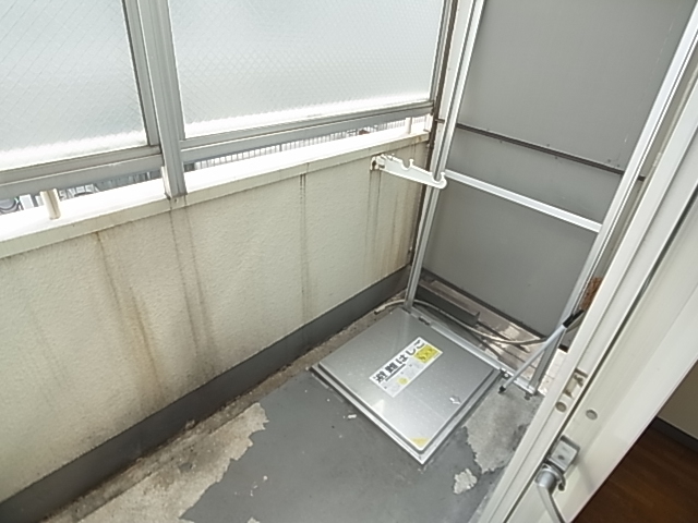兵庫県神戸市東灘区御影塚町３丁目 ベランダ