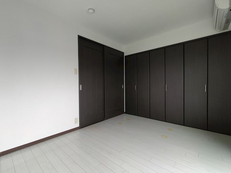 ヴィラ北田 ベッドルーム
