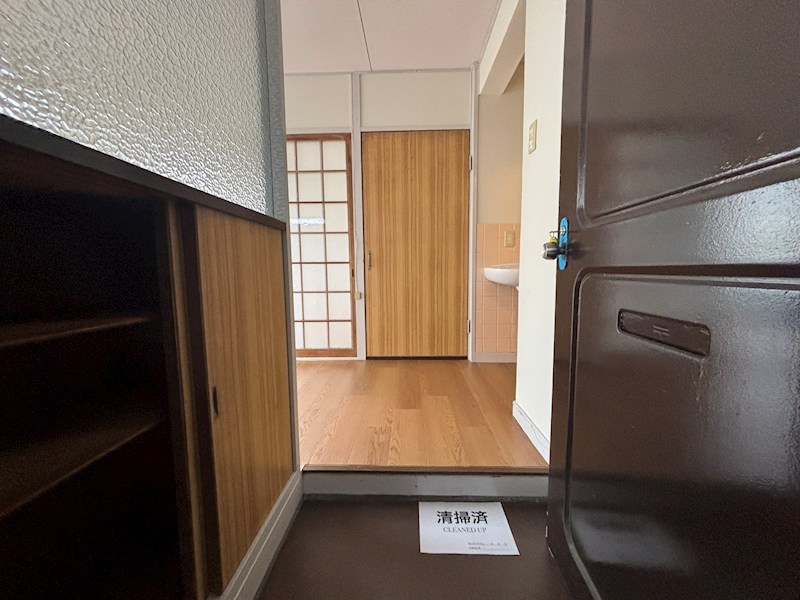 嶋田パールハイツ 玄関