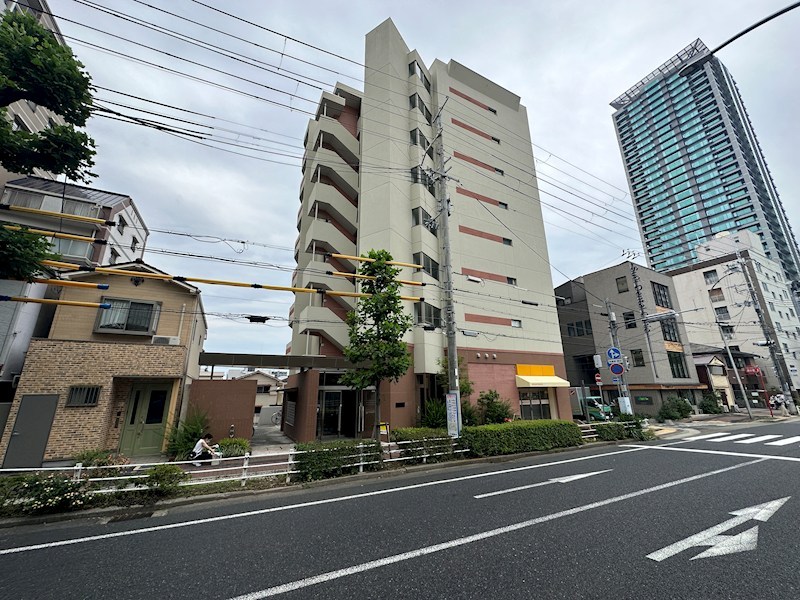 ベルフェリーク新神戸 外観