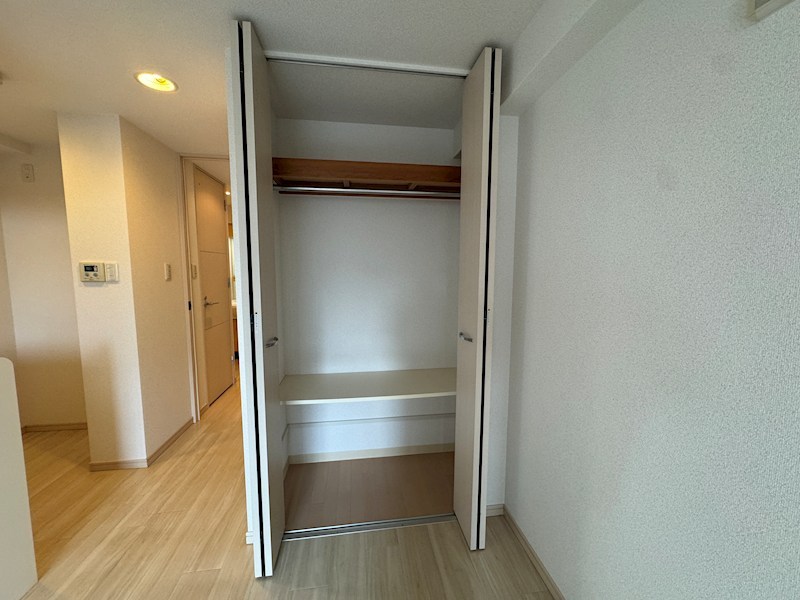プレサンス三宮花時計前 収納