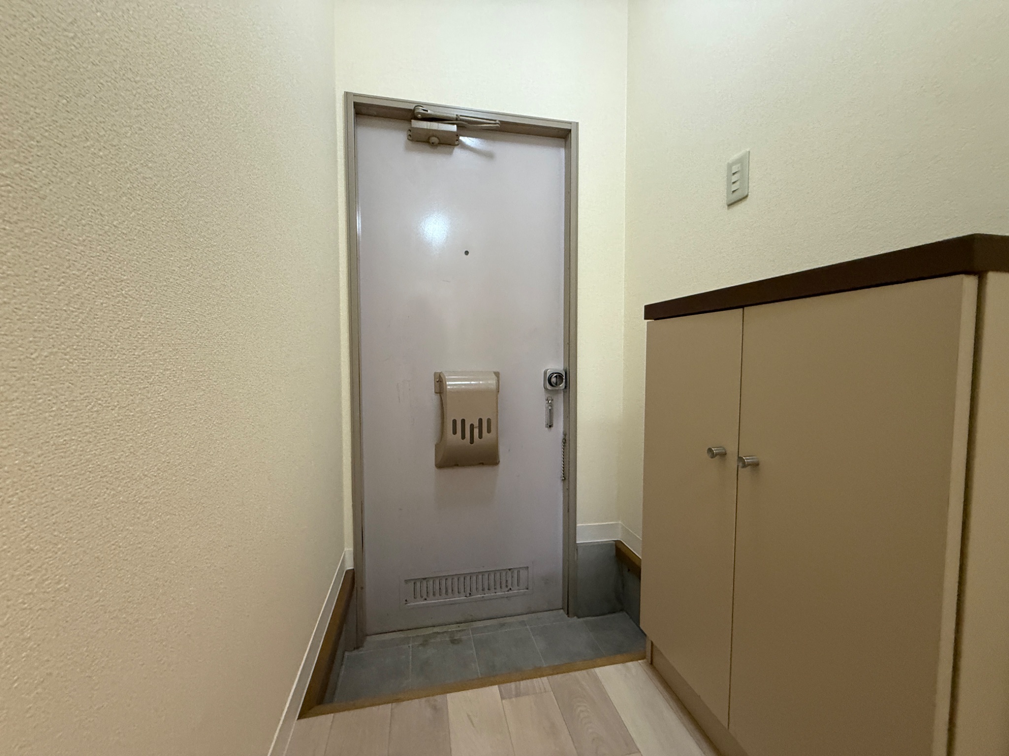 タウニイ塩屋 玄関