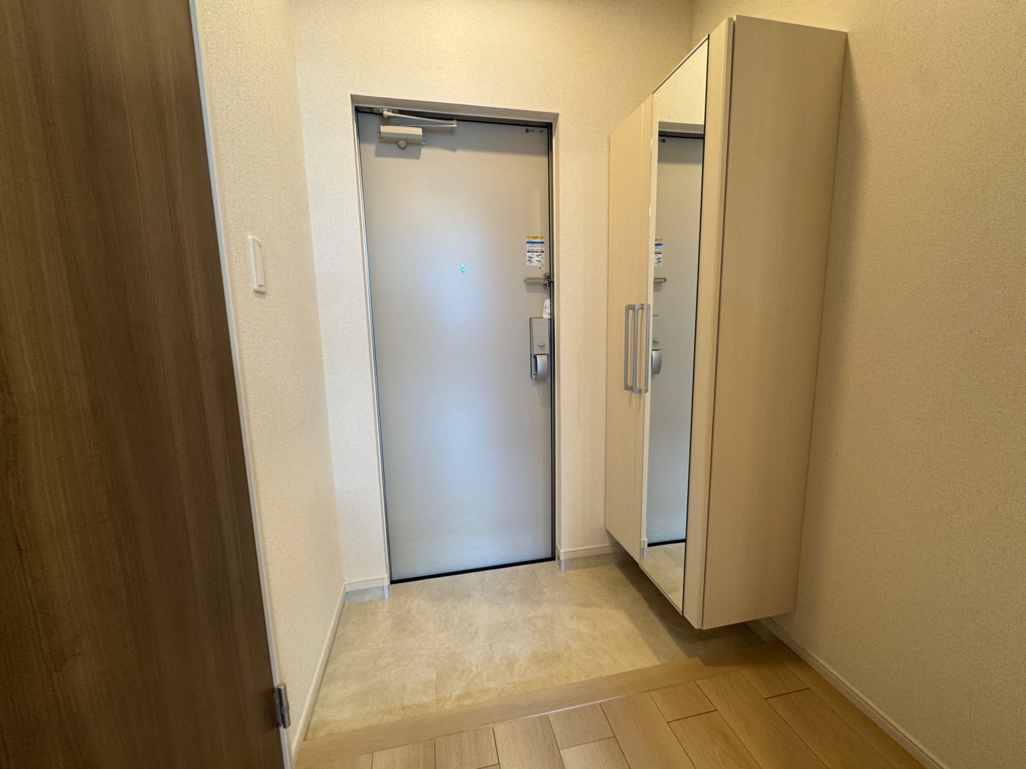 ヴェルナール赤羽 玄関