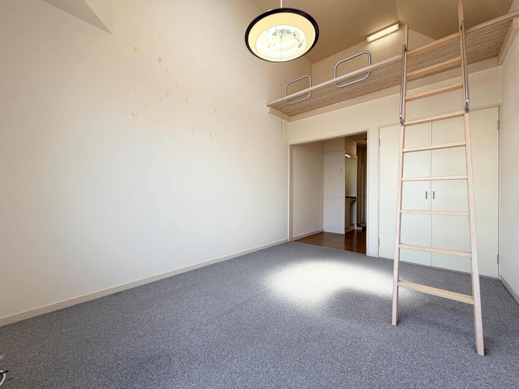 アーバンライフ関西学院大学前 リビング