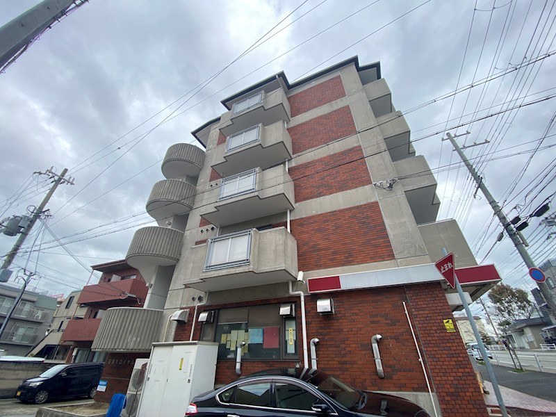 石屋川ロイヤルハイツ 外観