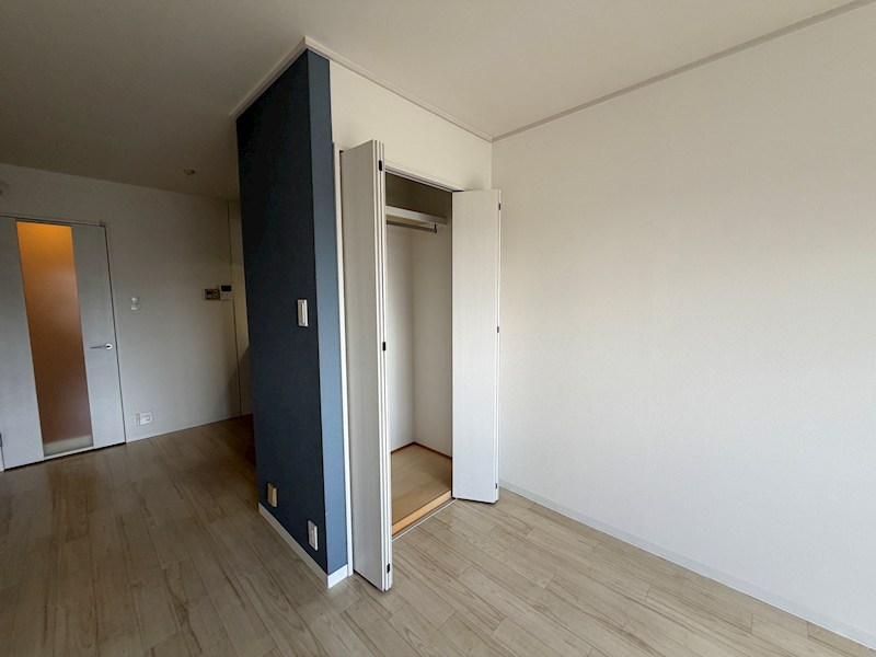 石屋川ロイヤルハイツ リビング