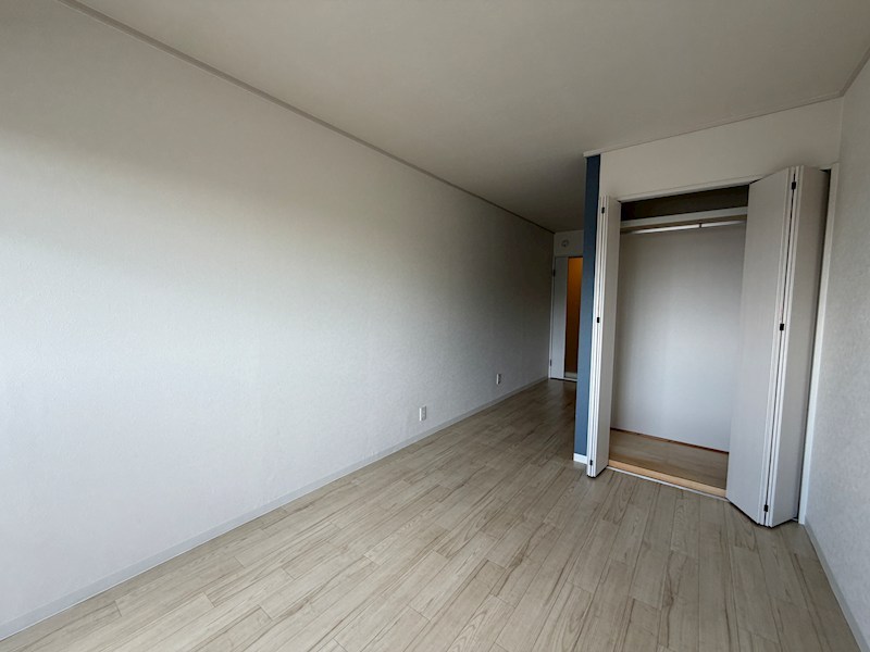 石屋川ロイヤルハイツ ベッドルーム
