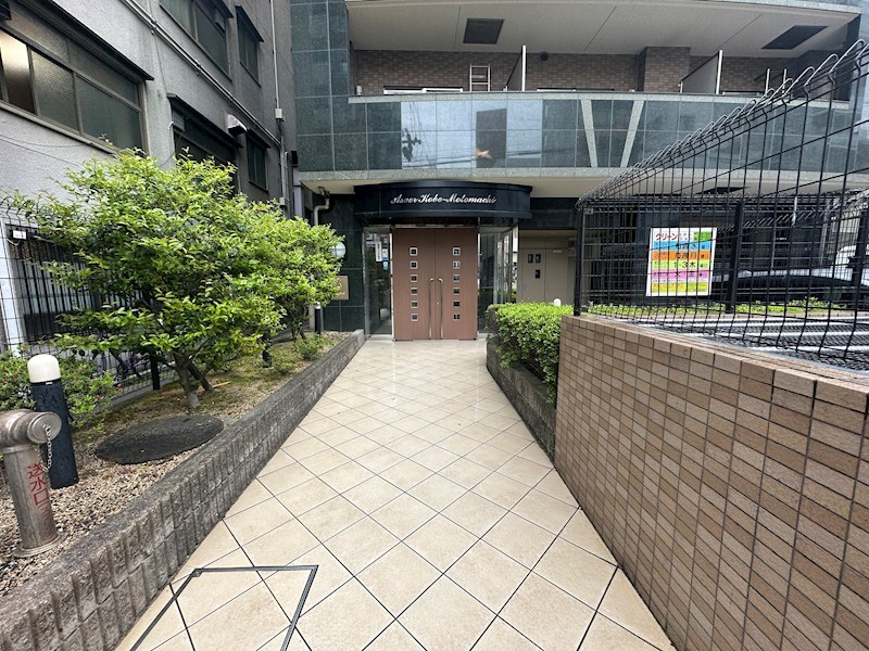 アスヴェル神戸元町 エントランス