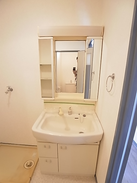 ガーデンハイツ桃山台弐番館 洗面所