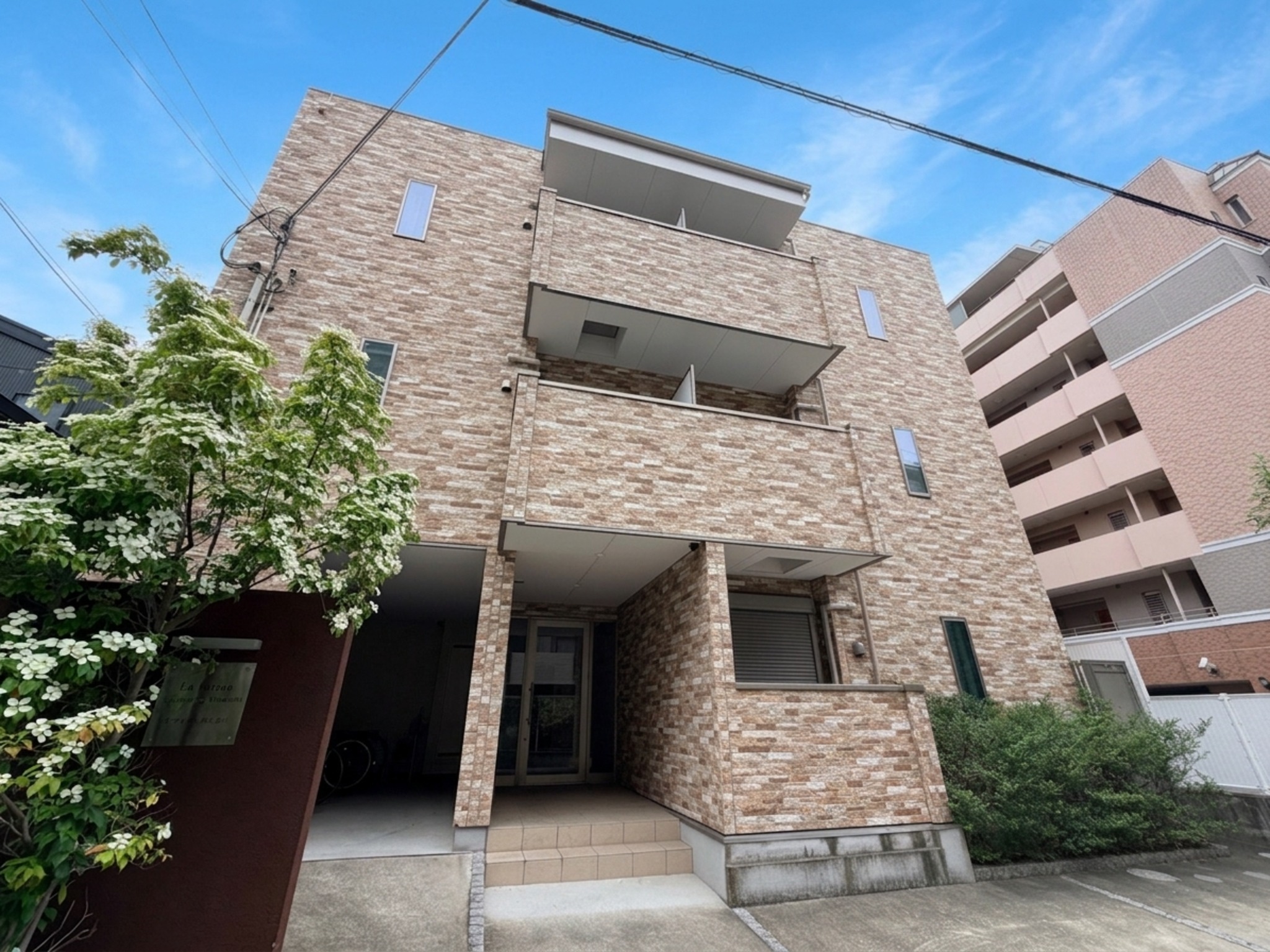 ラ・フォルム西宮北口 外観