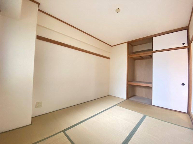 ファースト園田 内装