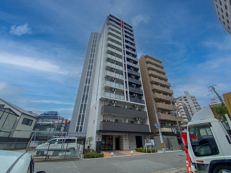 エステムコート神戸湊町 外観