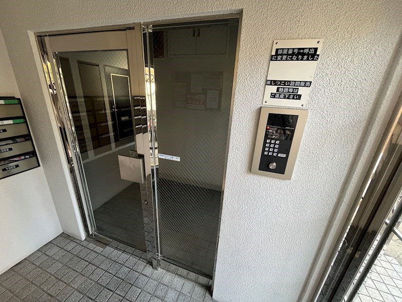 ステラハウス4-1000 エントランス