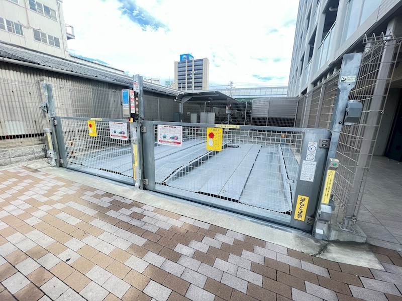 レジデンス神戸グルーブHARBORWEST 駐車場
