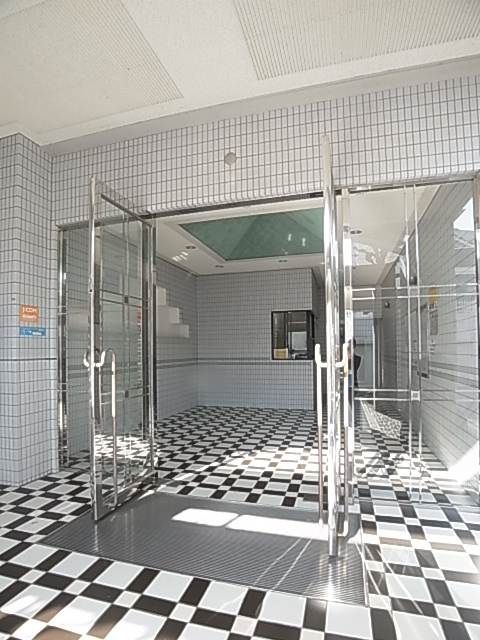 ガーデンハイツ桃山台壱番館 エントランス