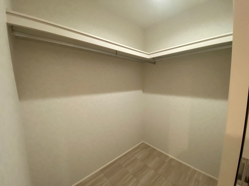アゼリア　ベガ　芦屋業平町 収納