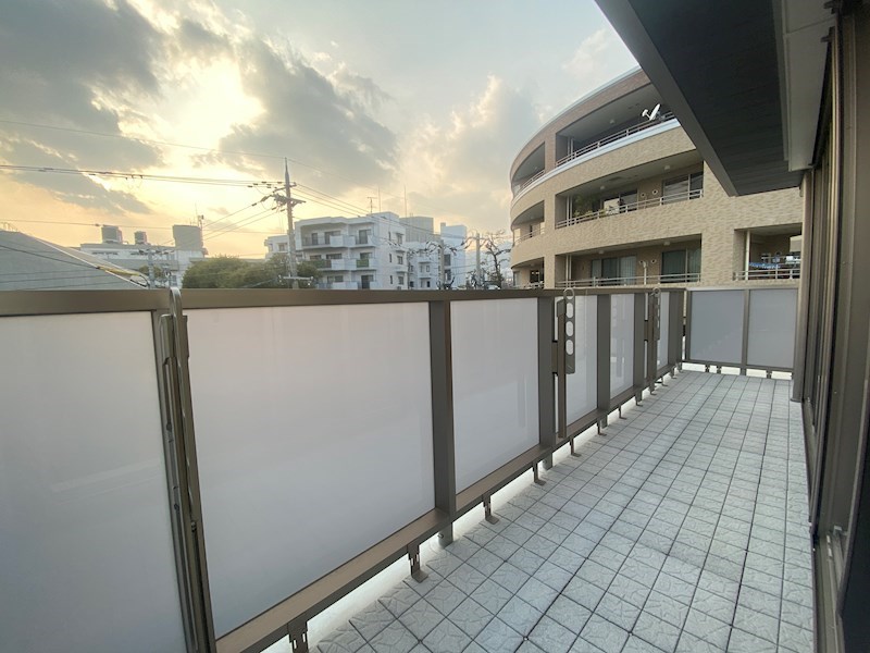 アゼリア　ベガ　芦屋業平町 ベランダ