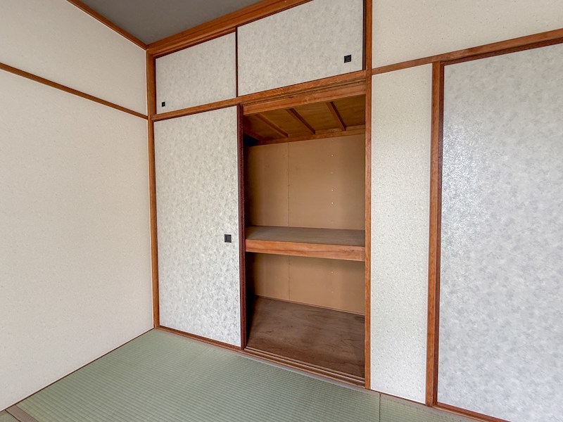 タウンハウス伊川谷 収納