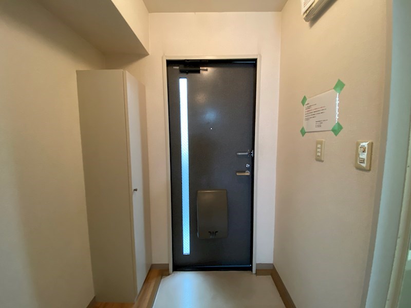 ヘスティア御影D棟  玄関