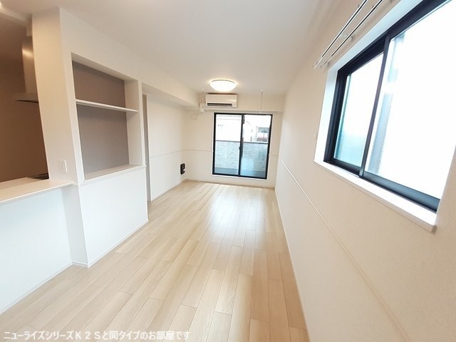 個邸昆陽 リビング