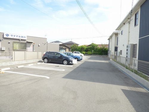 フェリース1 駐車場