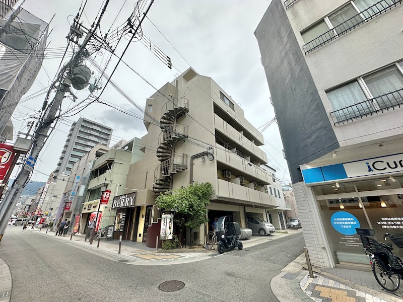 グローバルビレッジ御影 外観