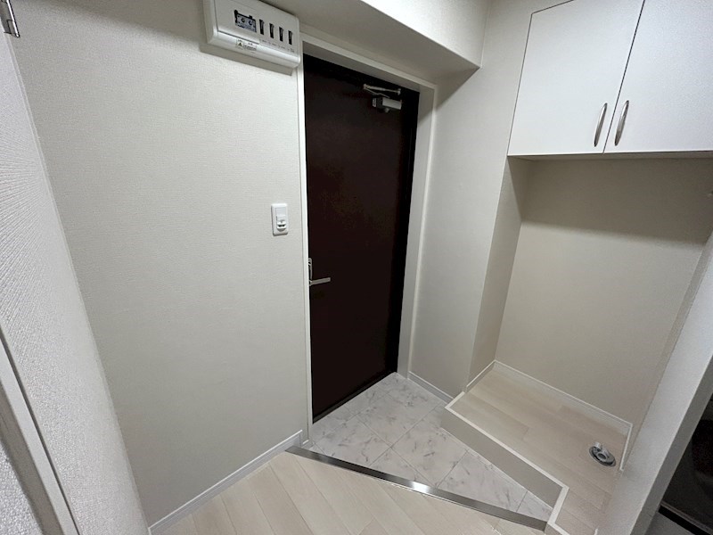 ステラハウス43 玄関