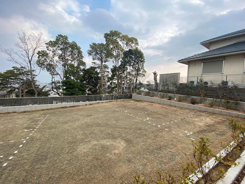 GARDENIA芦屋 駐車場