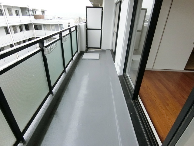 ガーデンハイツ桃山台弐番館 ベランダ