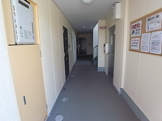ファーストハウス ロビー
