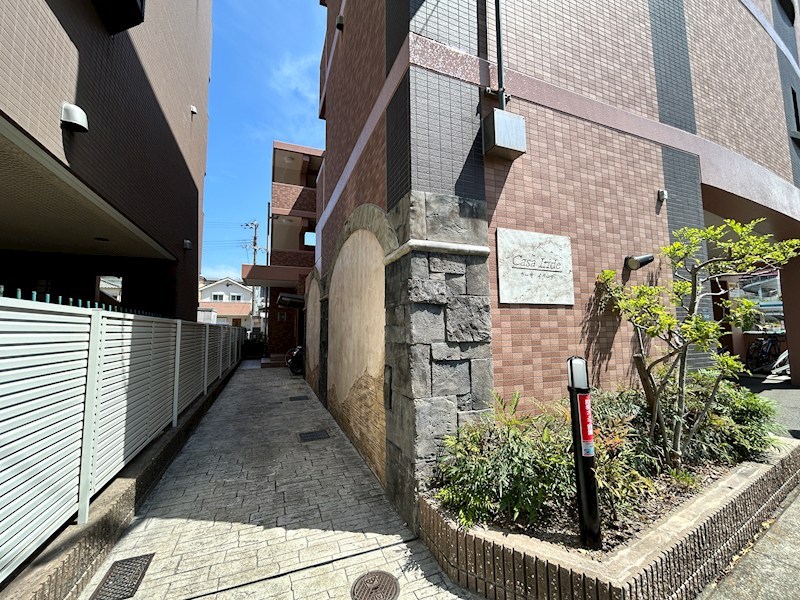 カーサ イリーデ エントランス