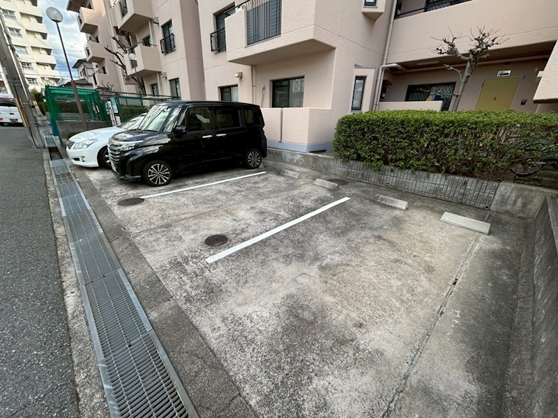 第二柏木ハイツ 駐車場