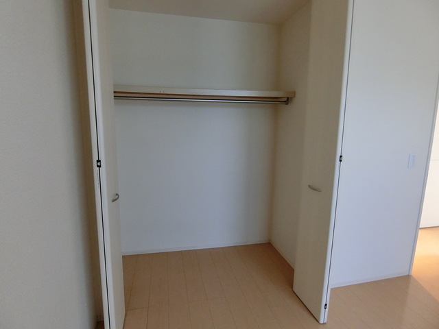 グレース・メゾン A棟 収納