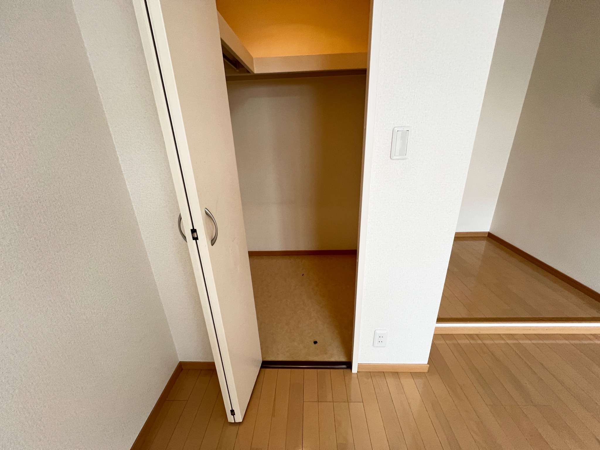 ヴィアノ灘泉通 収納
