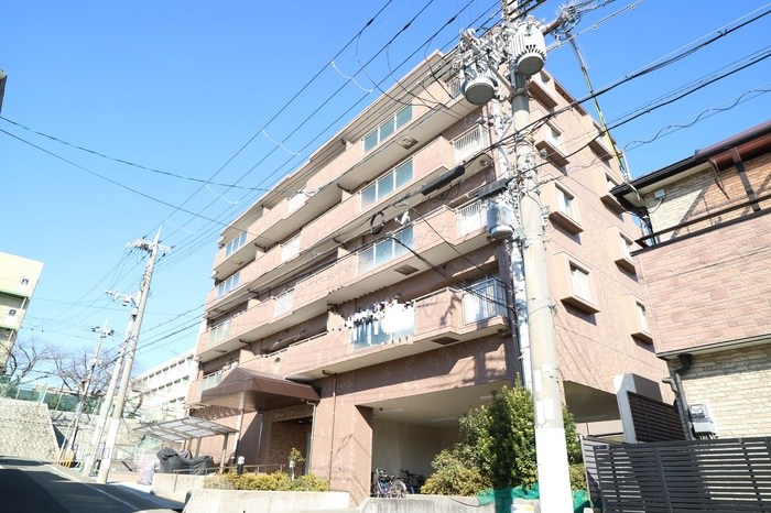 シャン・クラージュ 外観