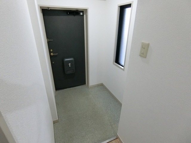 ガーデンハイツ桃山台弐番館 玄関