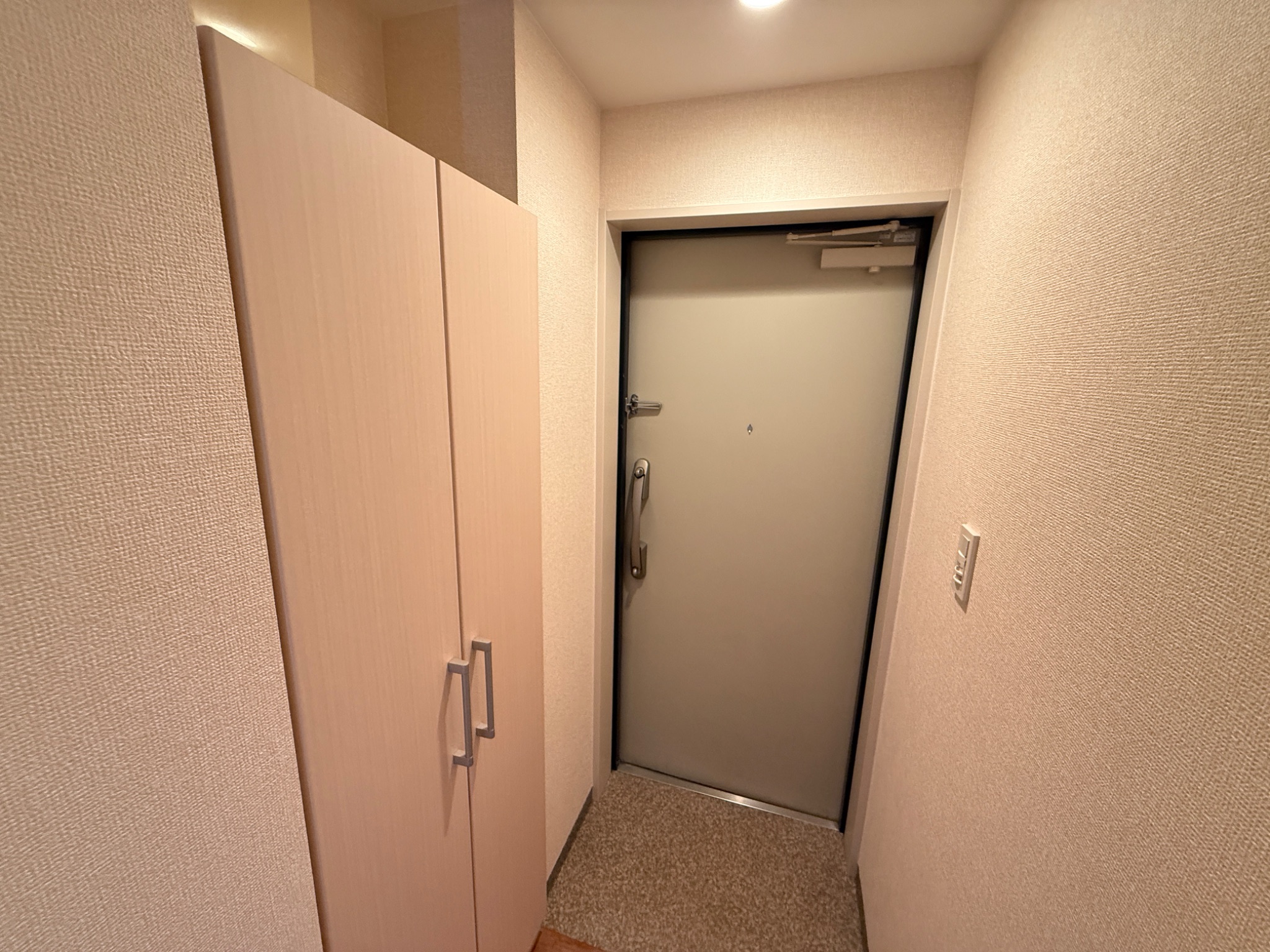 PRIMAVERA KOBE 玄関