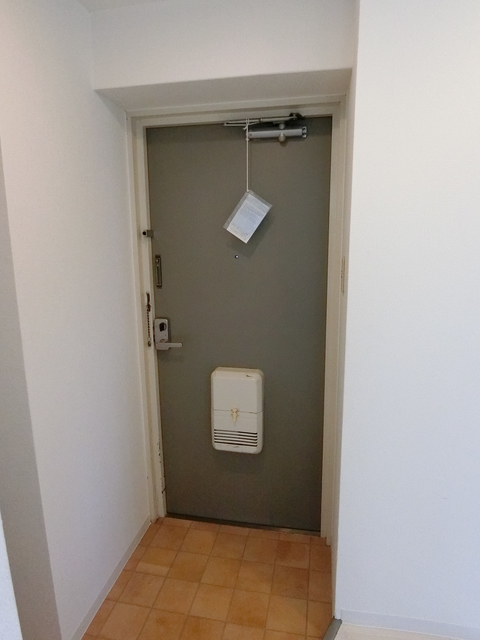 ベルトピア塩屋1 玄関