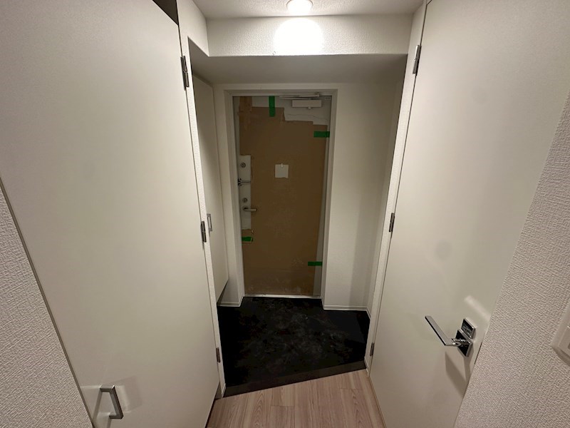 セレニテ神戸ミラク 玄関