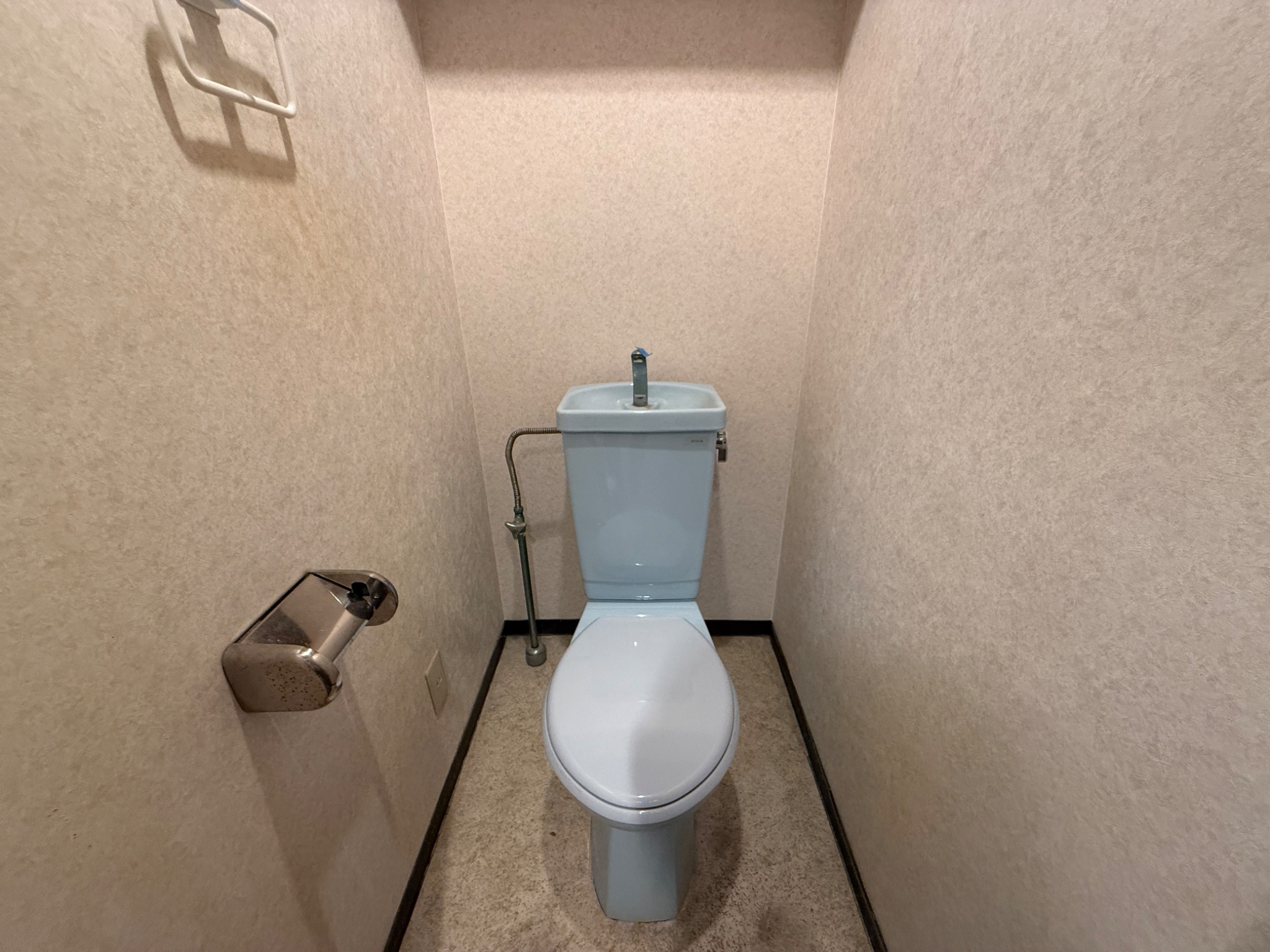 兵庫県西宮市甲子園一番町 トイレ