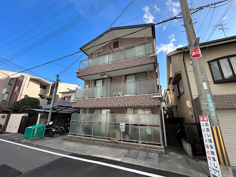 兵庫県西宮市甲子園一番町 外観
