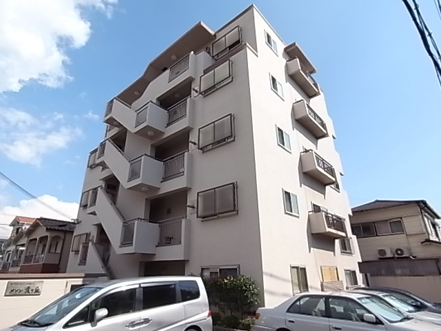 メゾン霞ヶ丘 外観
