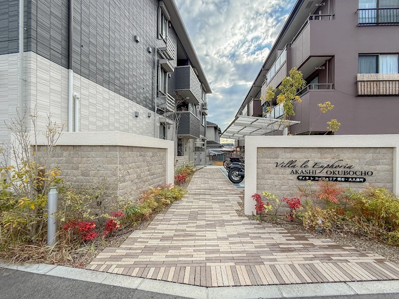 VILLA LE EUPHORIA AKASHI・OKUBOCHO エントランス