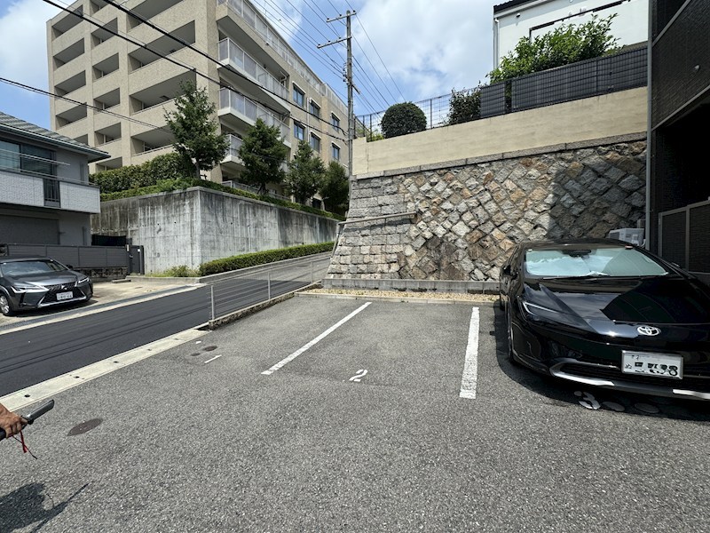 AQUILA上筒井 駐車場