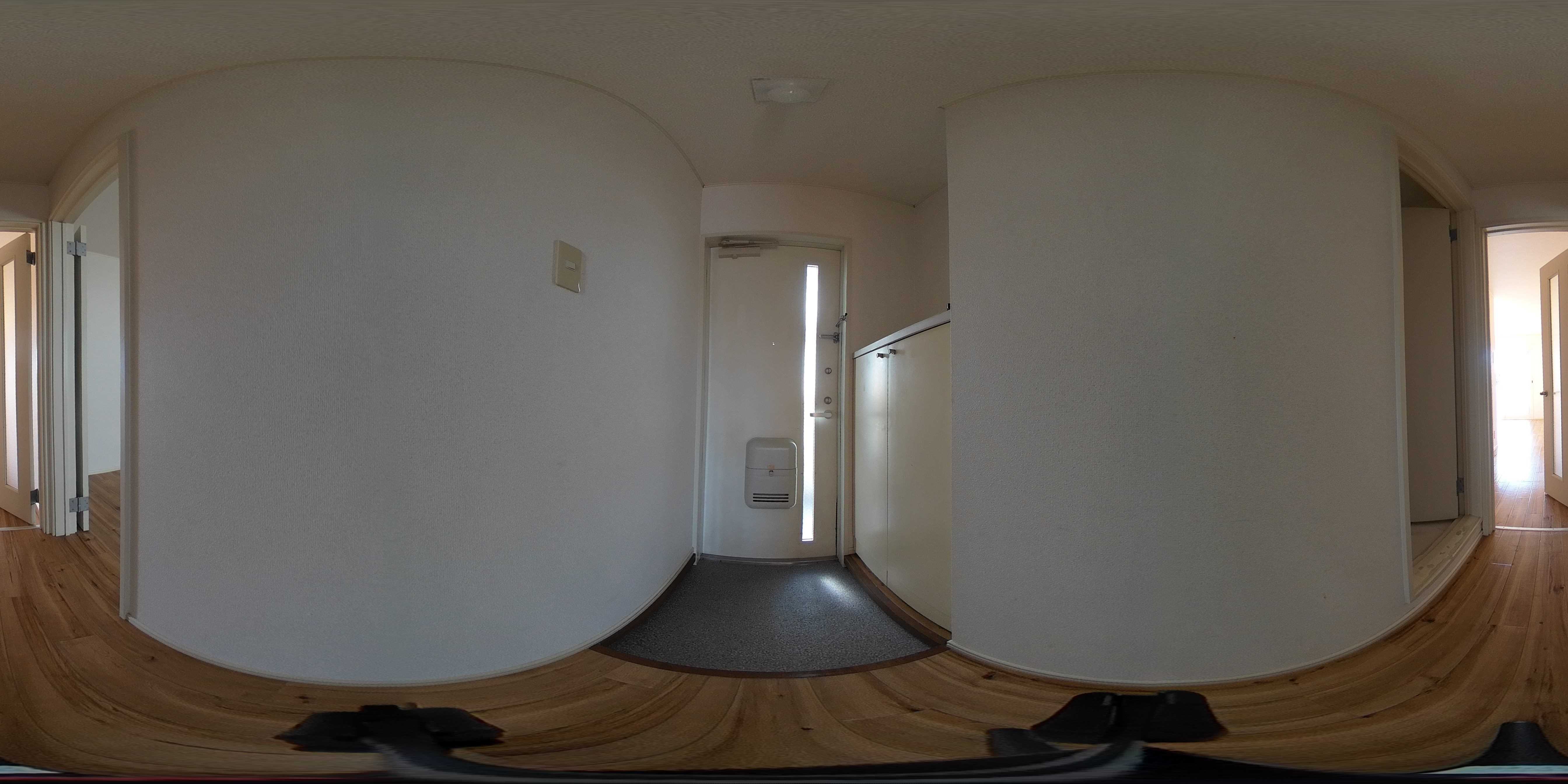 ピサ芦屋 玄関