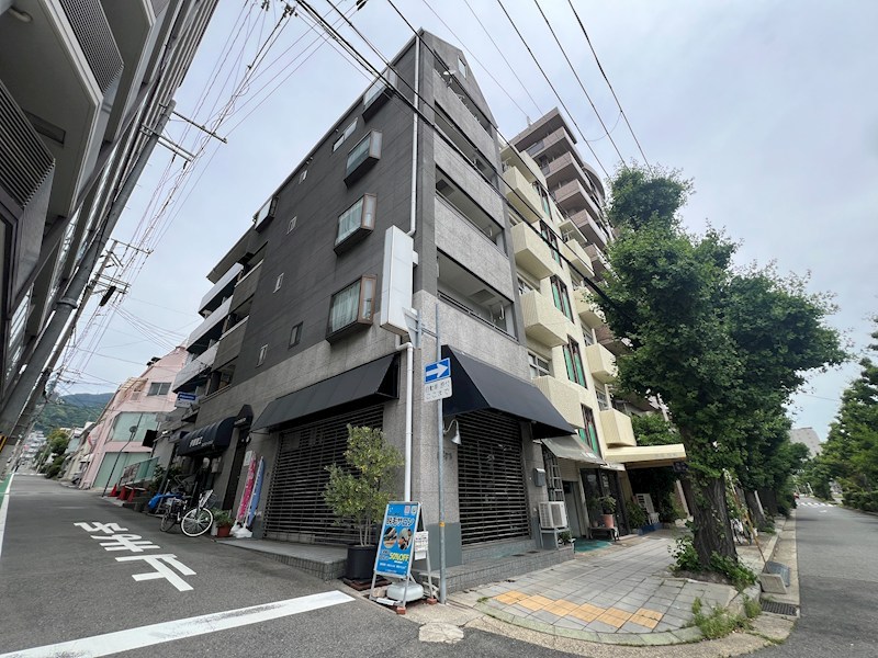 兵庫県神戸市中央区割塚通3丁目 外観