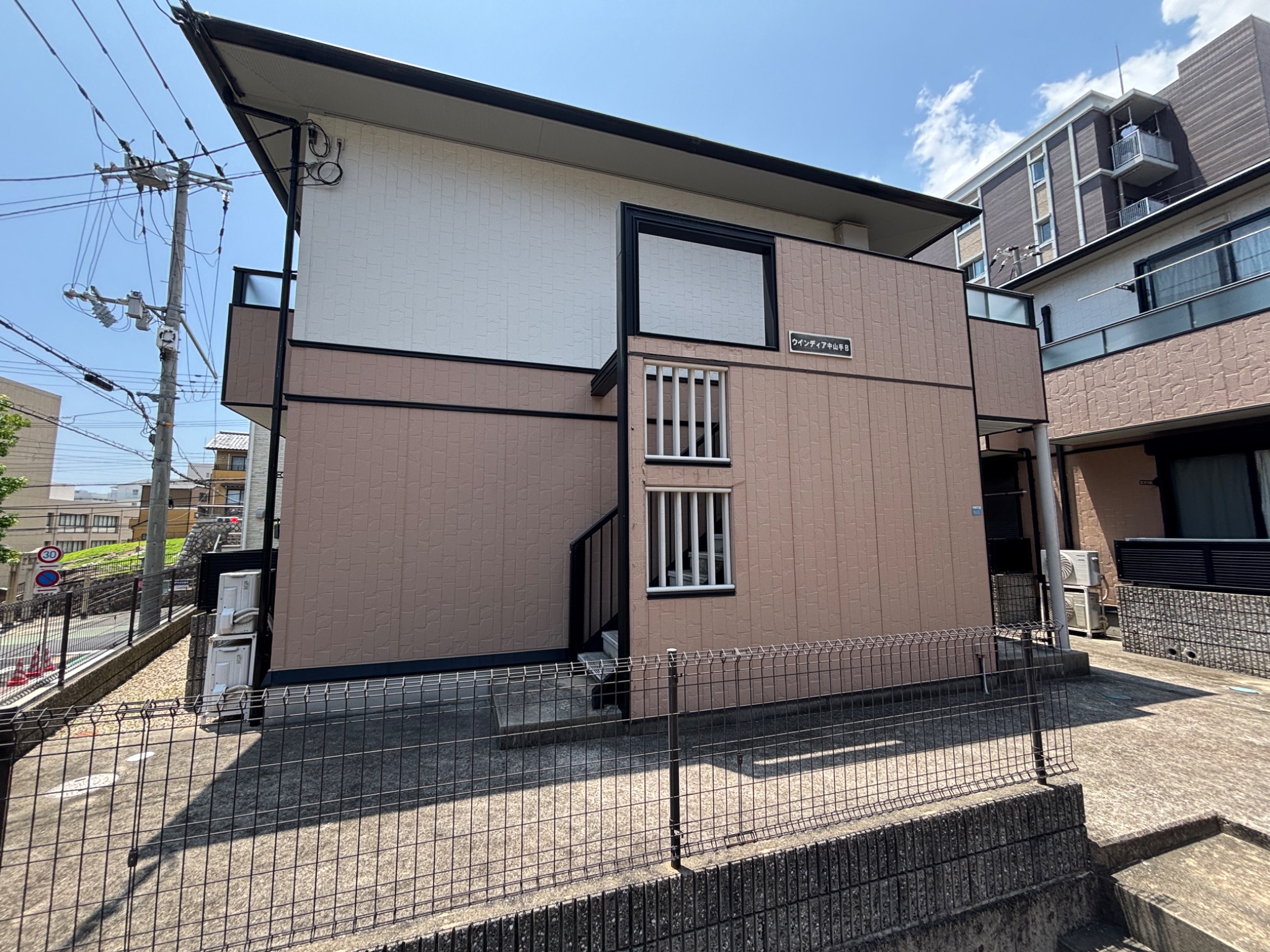 ウインデイア中山手 B 外観